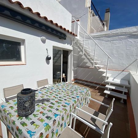 Amazing 2 Bedroom Apartment With Big Sun Terrace Sitges Centre Beach Экстерьер фото