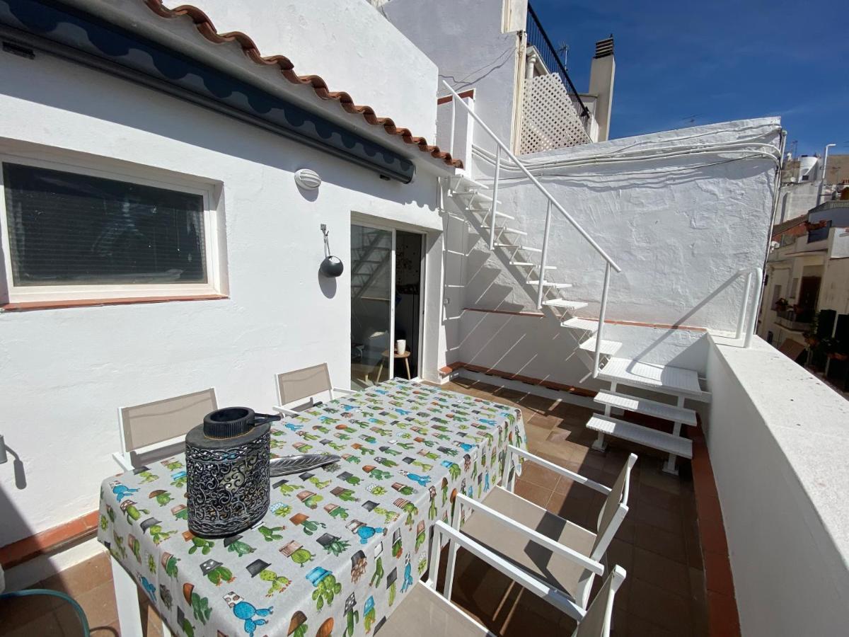 Amazing 2 Bedroom Apartment With Big Sun Terrace Sitges Centre Beach Экстерьер фото